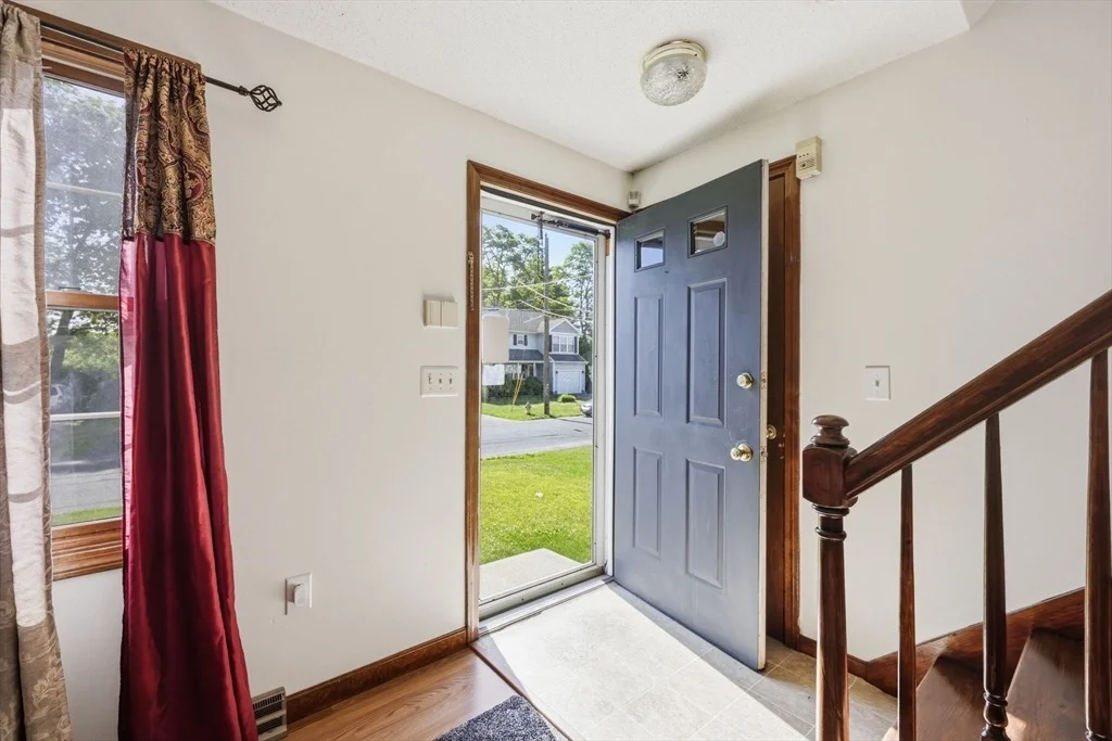 Photo of 164 Arnold Ave