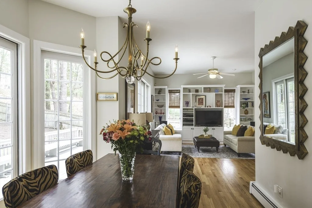 Photo of 38 Trowbridge Cir