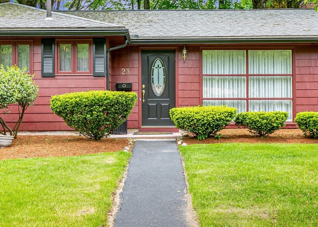 Photo of 23 Russell Circle