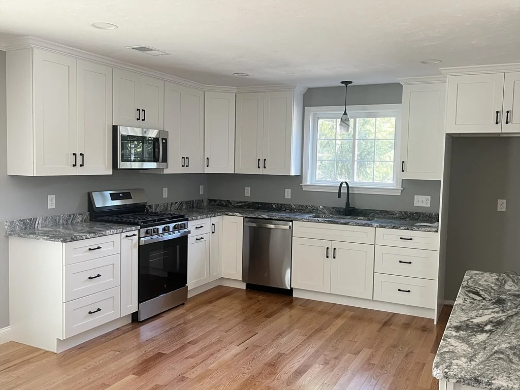 Photo of 80 Dewey Ave