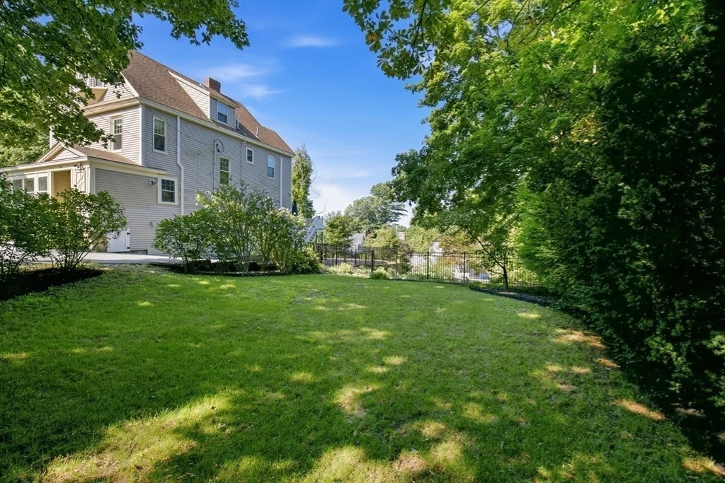 Photo of 70 Park Avenue