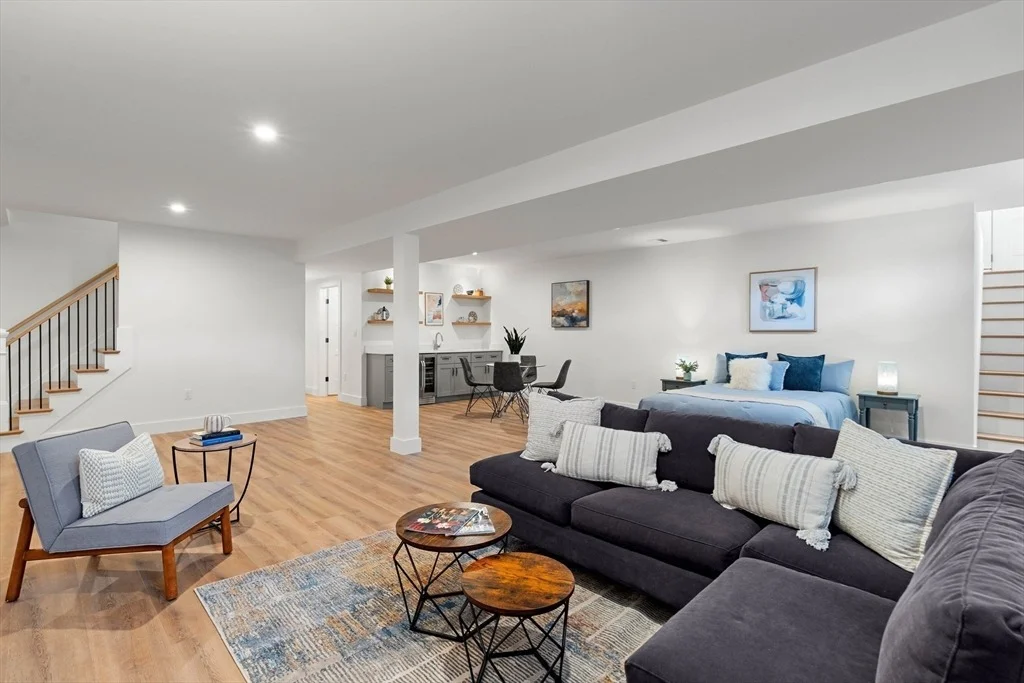 Photo of 4 Fitzpatrick Ln