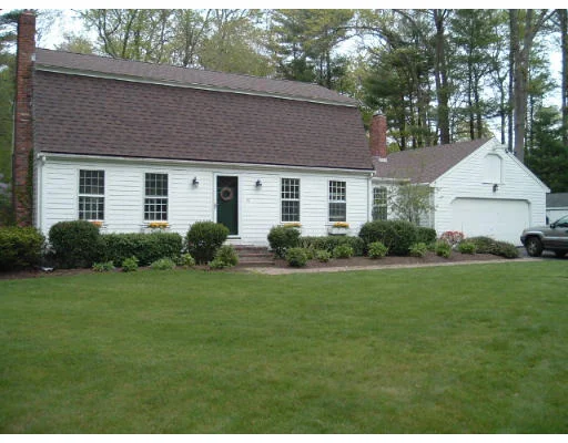 Photo of 11 Laurel Dr