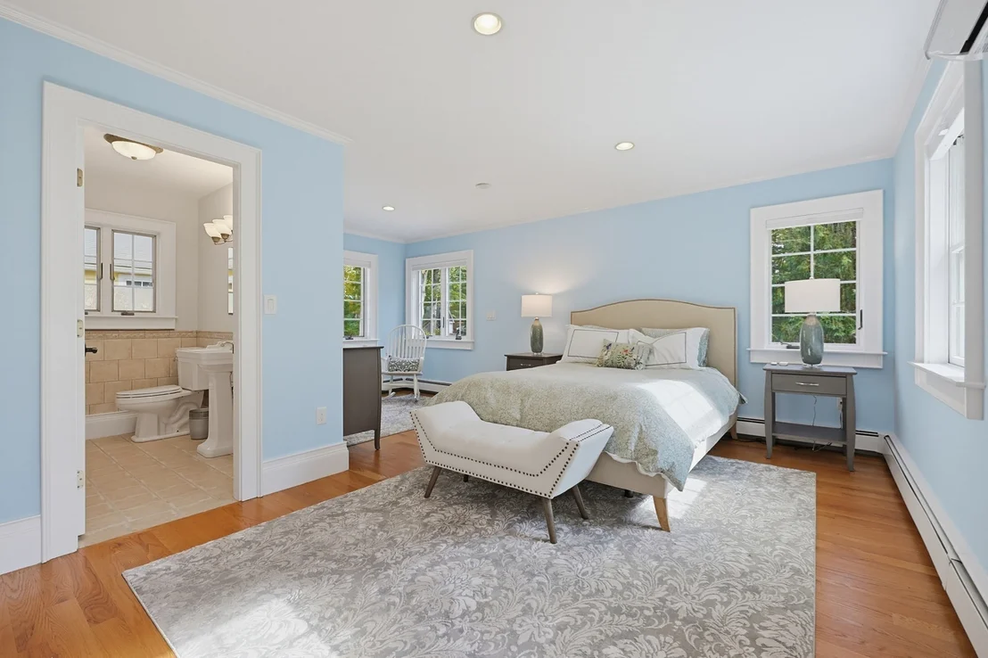Photo of 457 Hanlon Rd