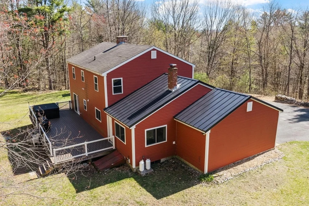 Photo of 885 Royalston