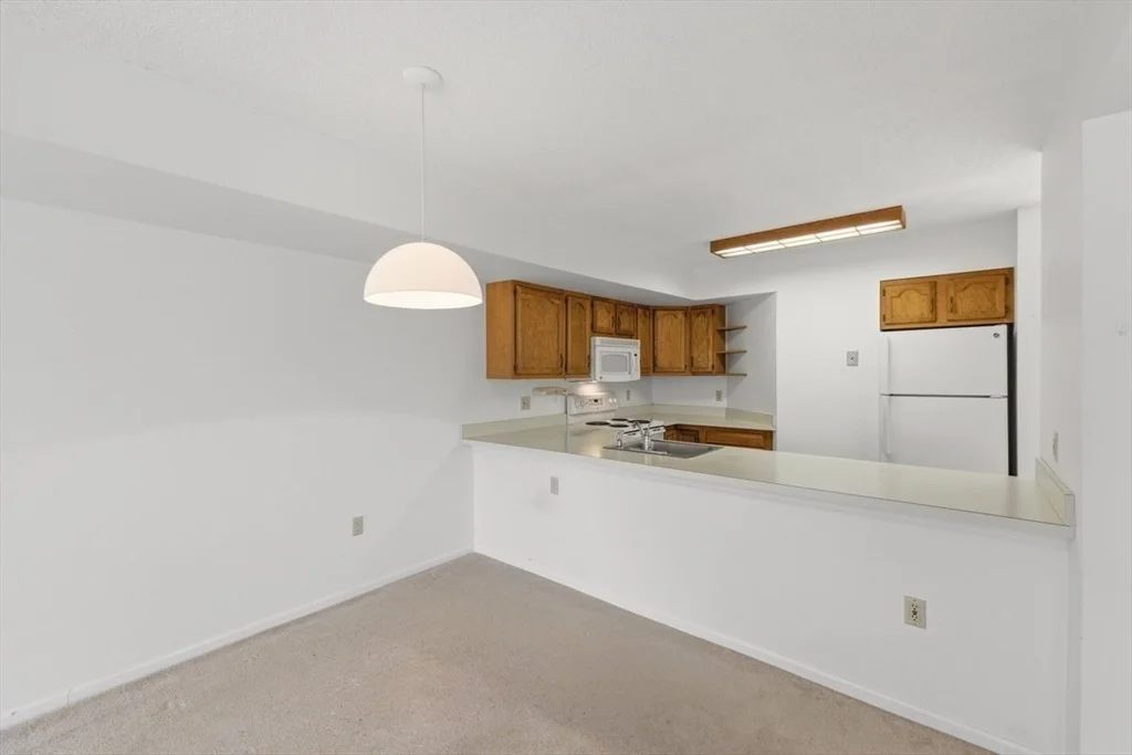 Photo of Unit 6 at 6 Teal Circle