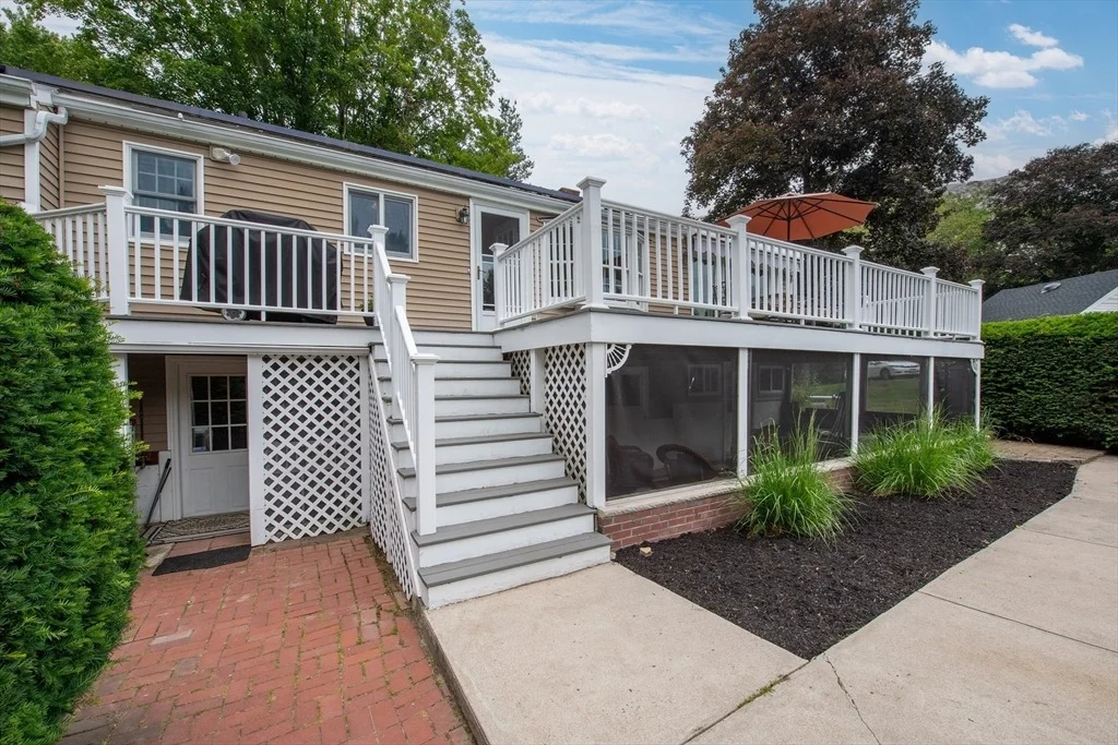 Photo of 7 Perkins Row