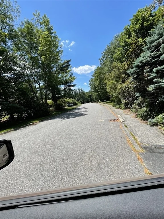 Photo of 10 Crowningshield  Drive