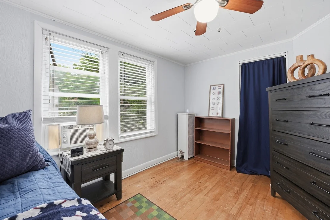 Photo of 31 Wildrose Ave