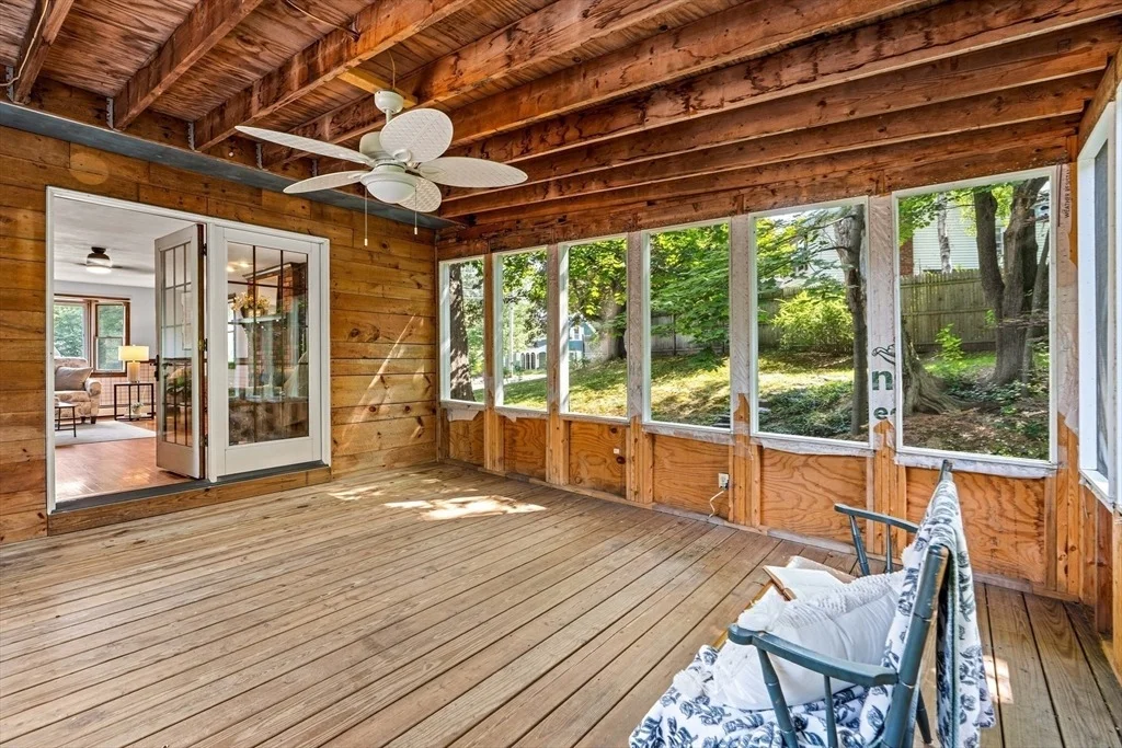 Photo of 89 W Meadow Rd