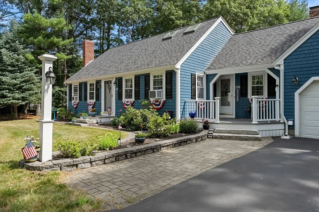 Photo of 526 Walnut St