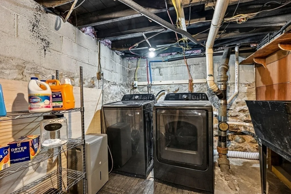 Photo of 19 Sheldon St