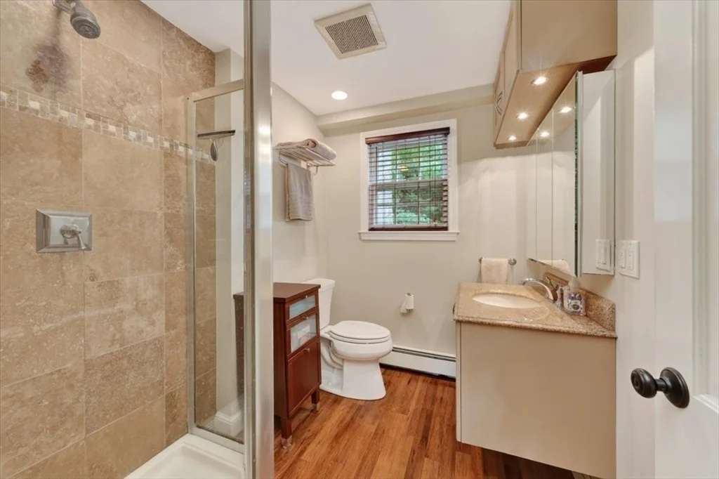 Photo of 18 Pine Grove Road
