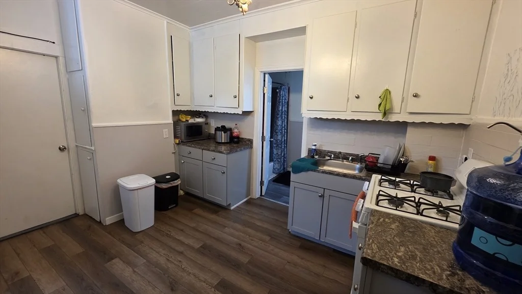 Photo of 155 Grant St
