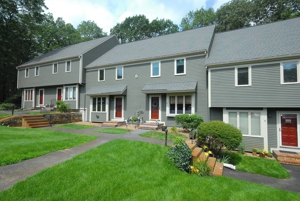 Photo of Unit 4 at 6 Deer Path