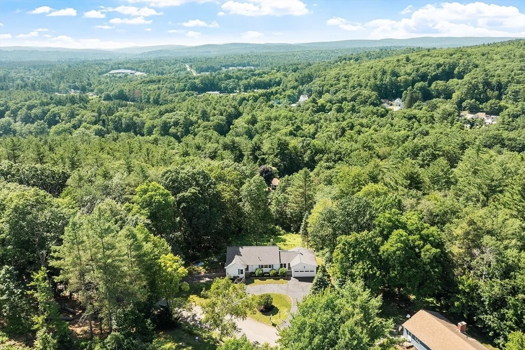 Photo of 35 Philip Rd