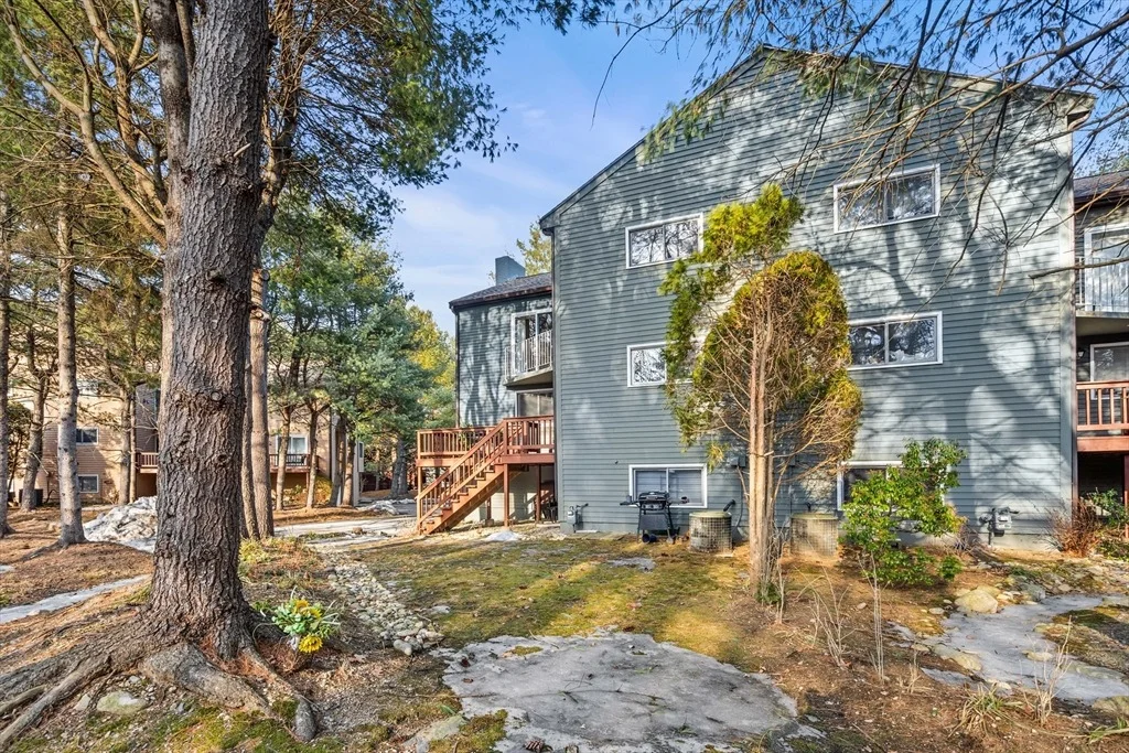 Photo of Unit 250 at 250 Captain Eames Cir