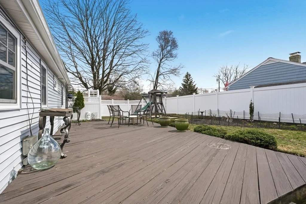 Photo of 19 Brookfield Circle