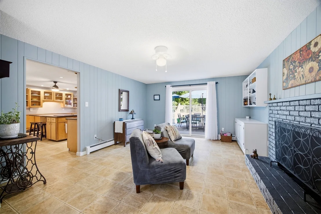 Photo of 291 Steiger Dr