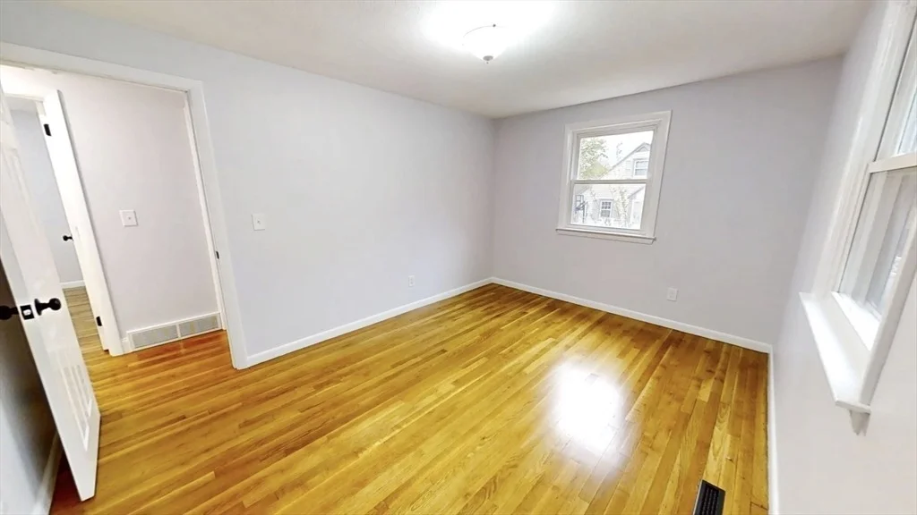 Photo of 8 Reardon Rd