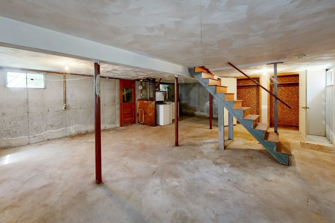 Photo of 20 Harvard St.