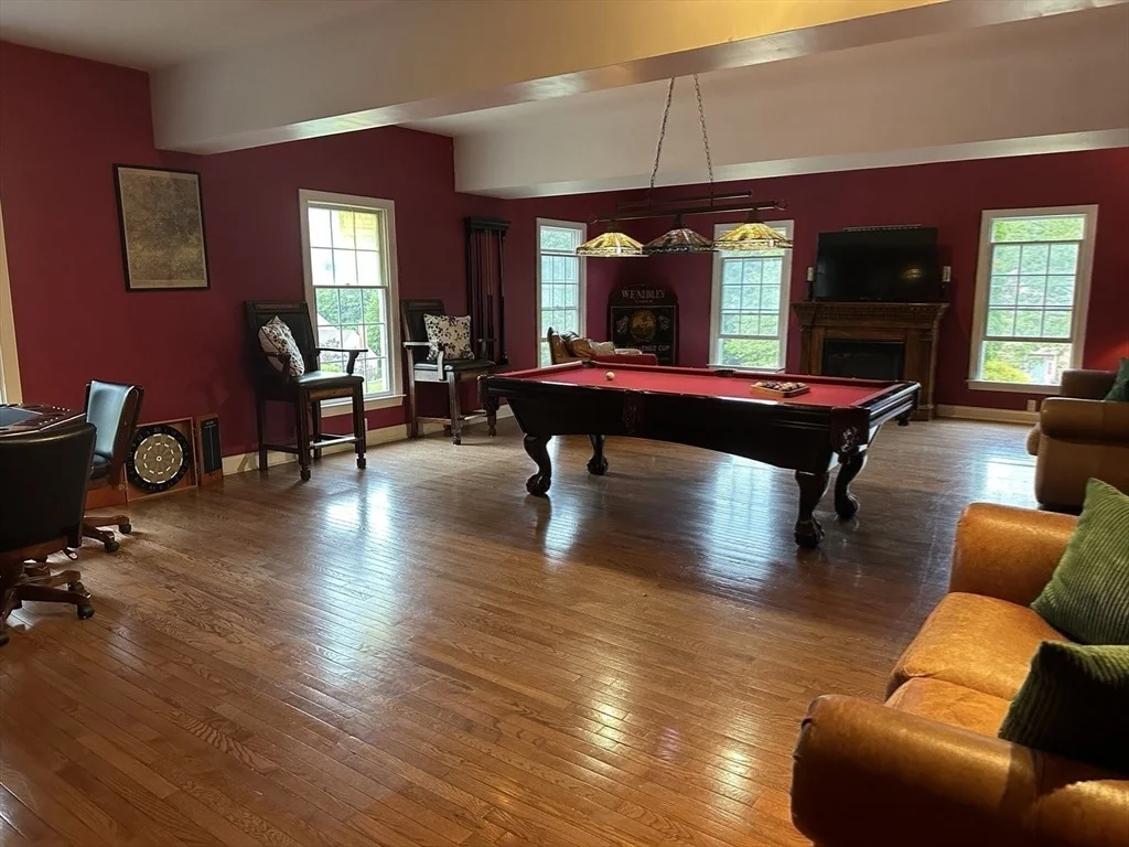 Photo of 6 Everett Circle