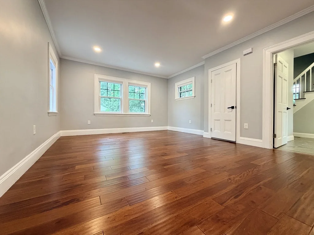 Photo of 21 Maple Street