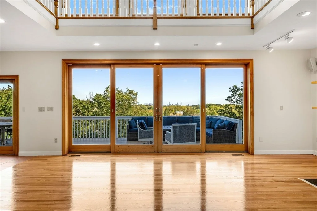 Photo of 116 Raffaele Drive