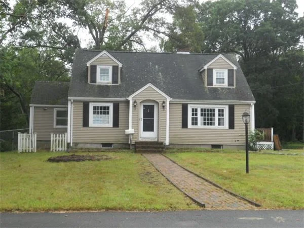 Photo of 100 Brookside Ave