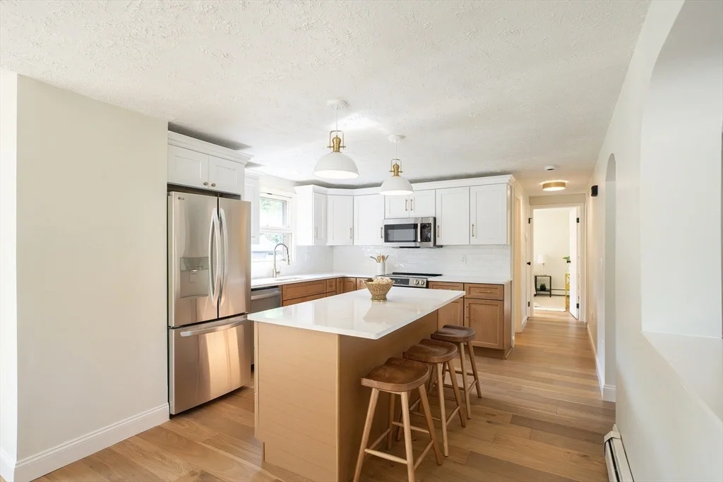 Photo of 67 Paris Ave