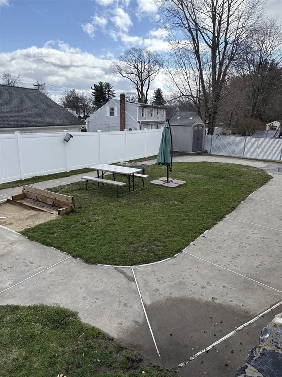 Photo of 232 Lowell St