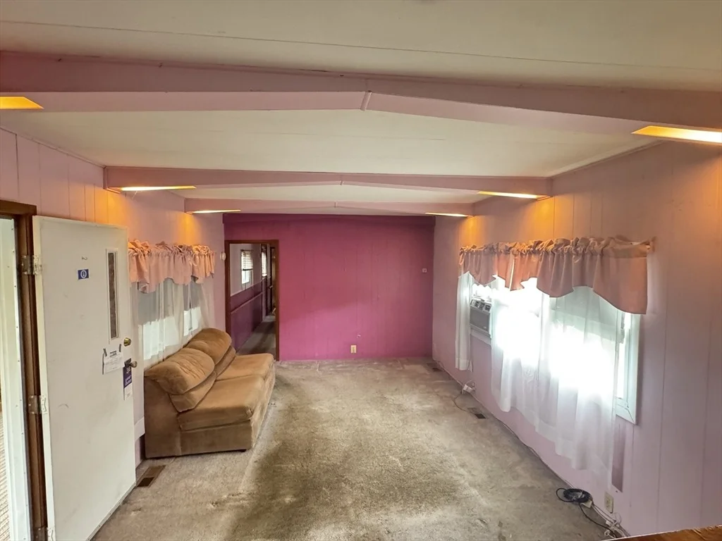 Photo of 8 Robert Road