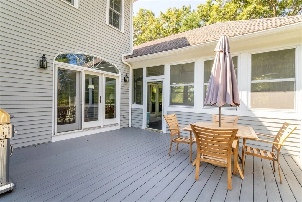 Photo of 25 Windsor Dr