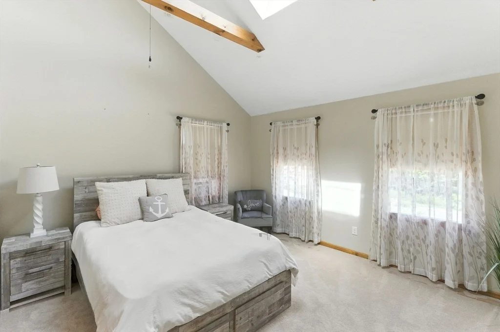 Photo of 7 Palis Dr