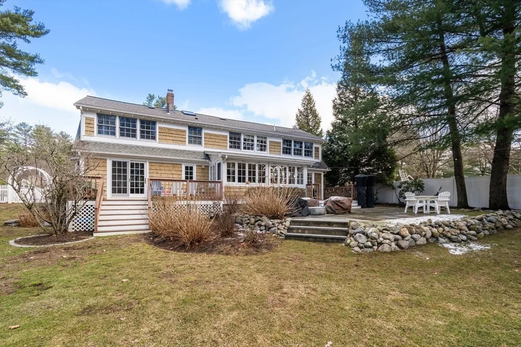 Photo of 48 Sunset Rd