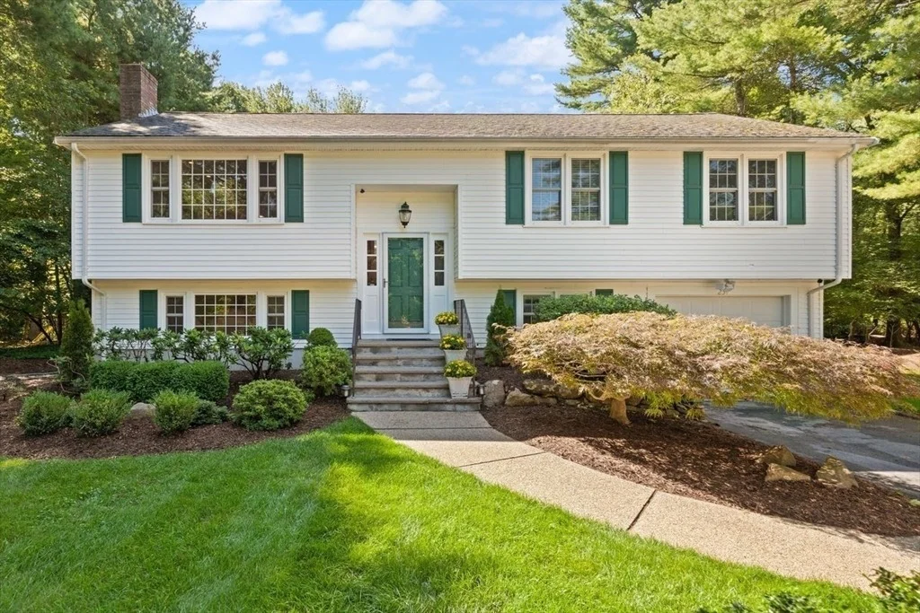 Photo of 234 Hampton Rd