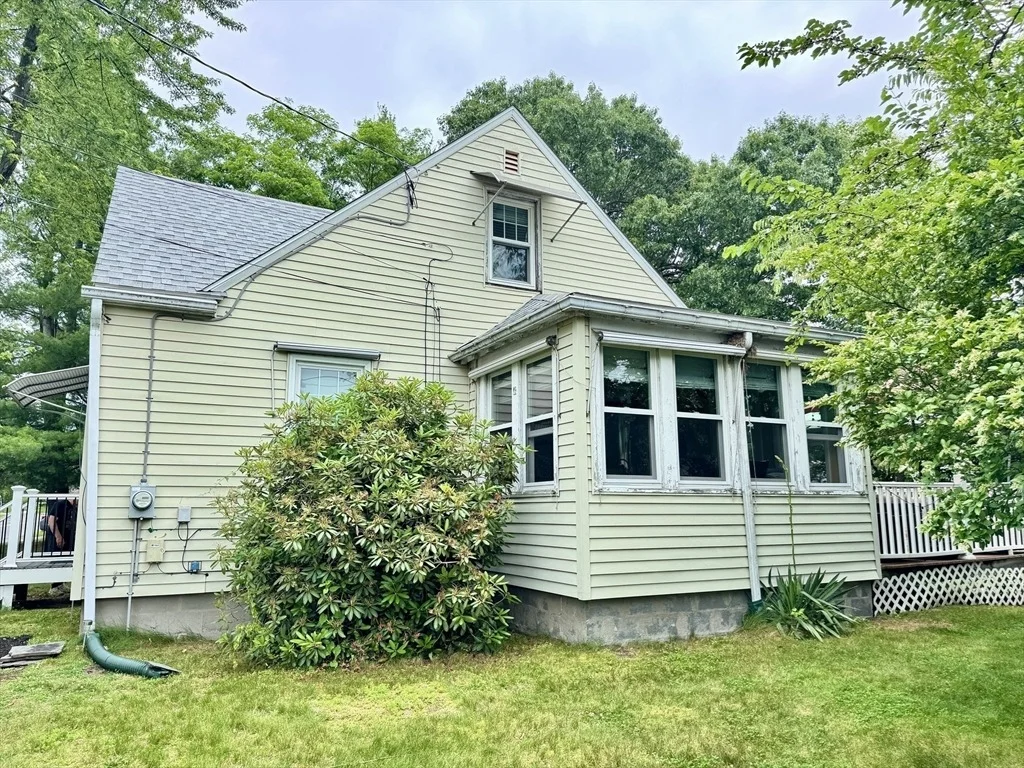Photo of 169 Beauchamp Ter