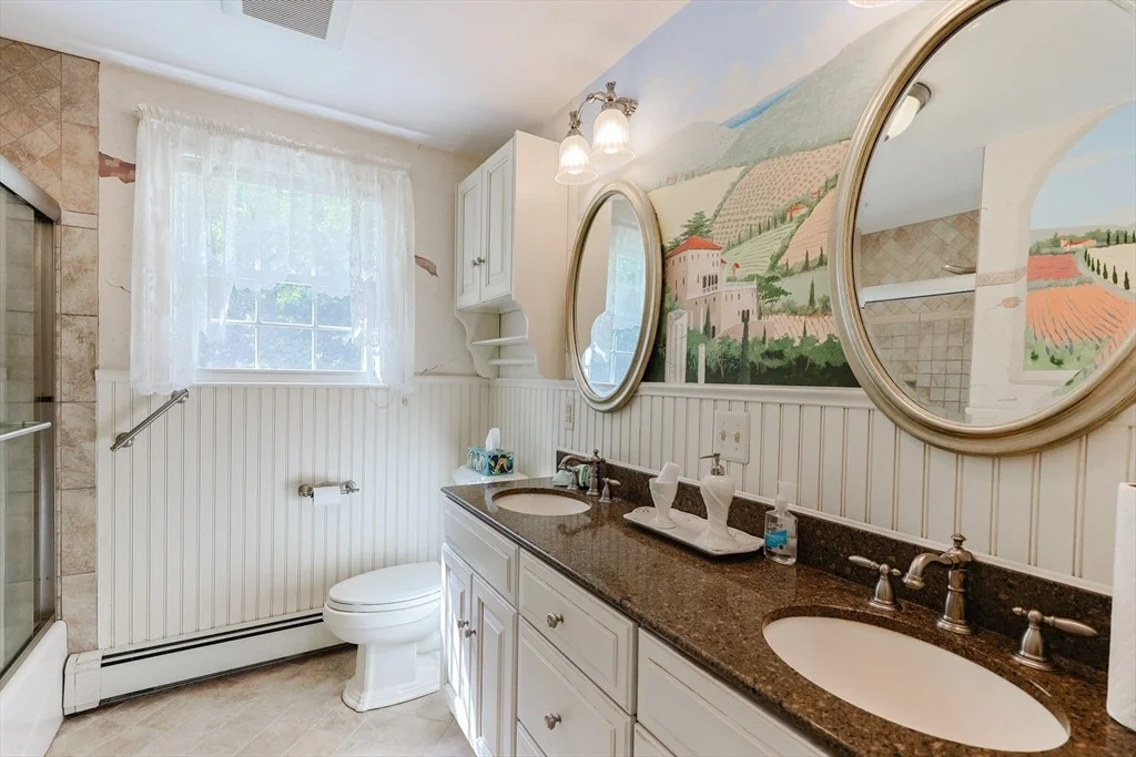 Photo of 37 Oakleaf Dr