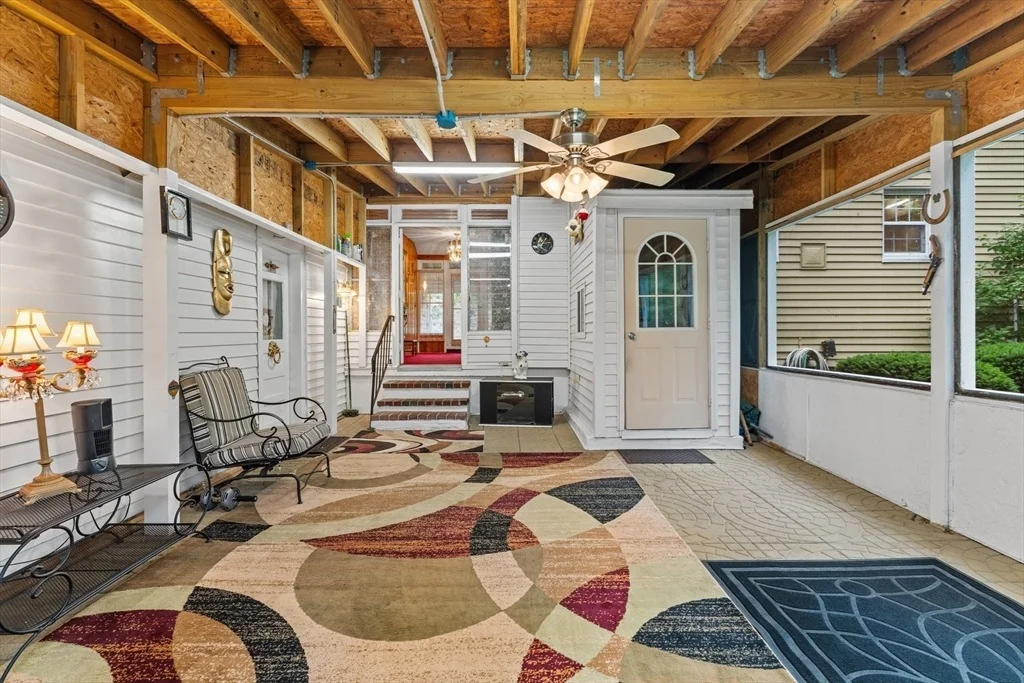 Photo of 100 Maple Street