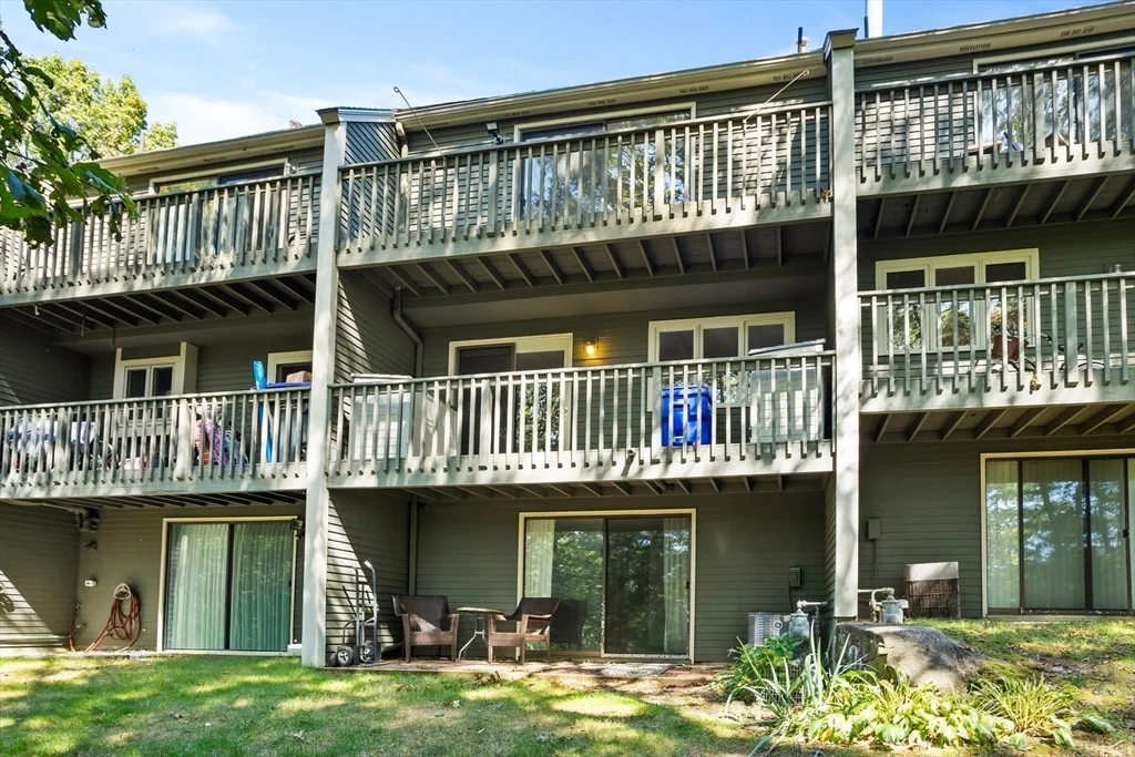 Photo of Unit 3 at 15 Deer Path