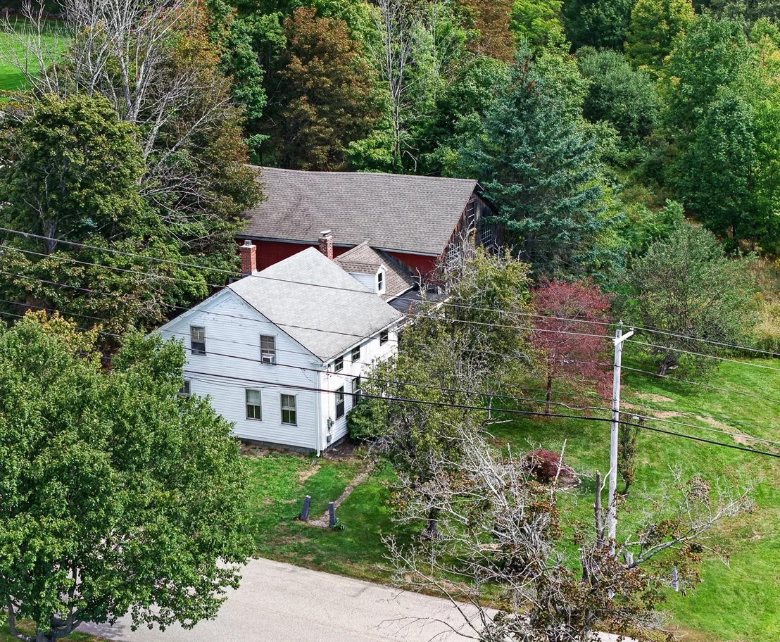 Photo of 260 Pleasant St