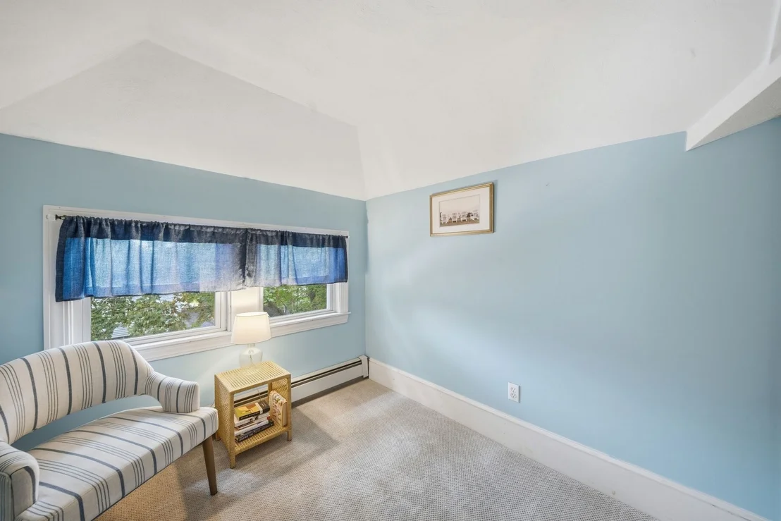 Photo of 196 Middlesex St