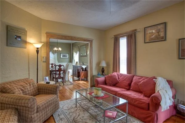 Photo of 76 Dyer Ave