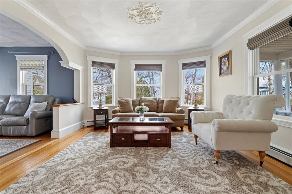 Photo of 176 Forest St