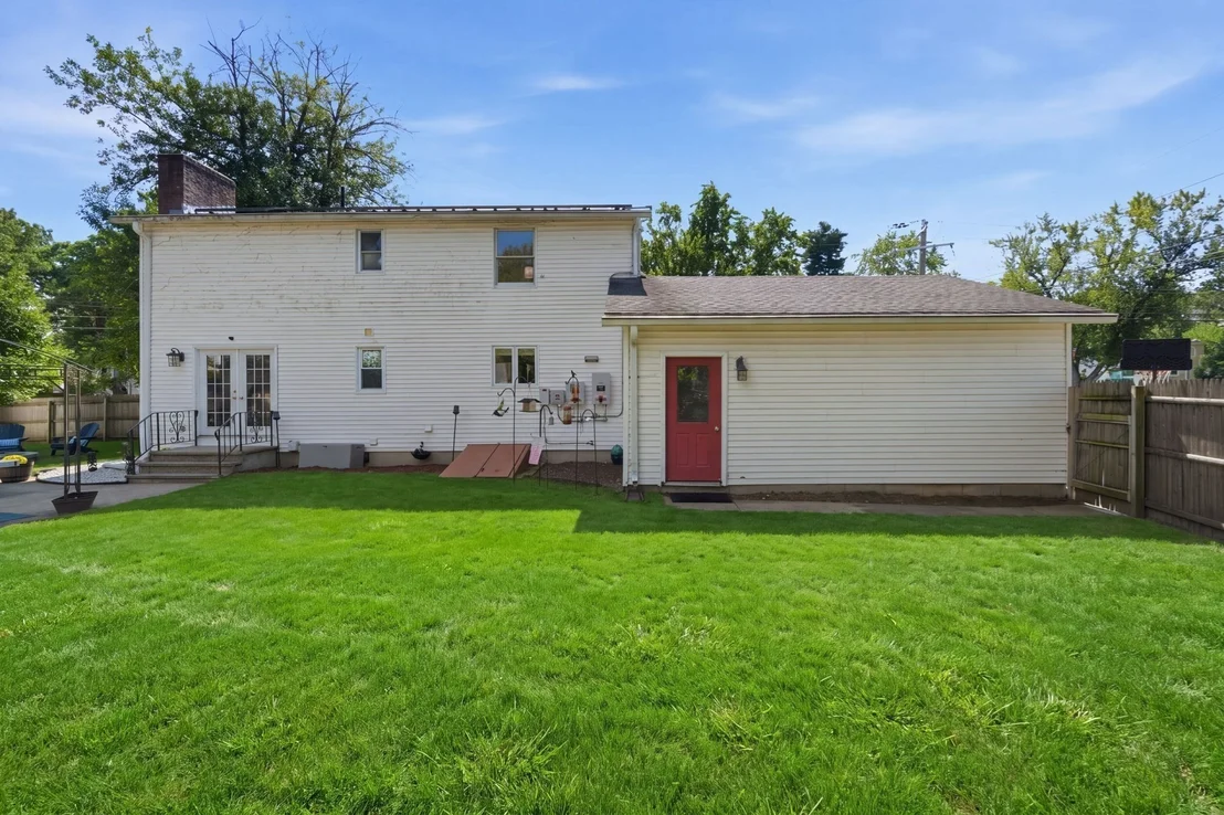Photo of 380 Plumtree Rd