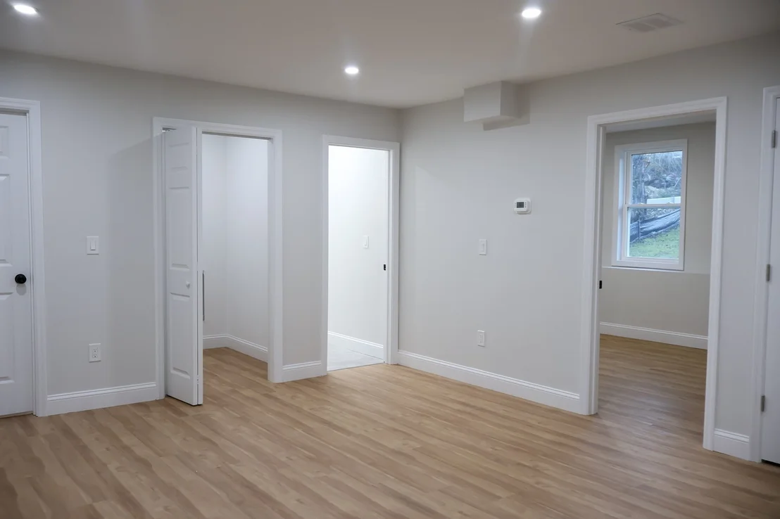 Photo of 190 Southbridge Rd