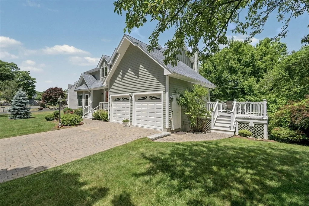Photo of 78 Hammersmith Dr