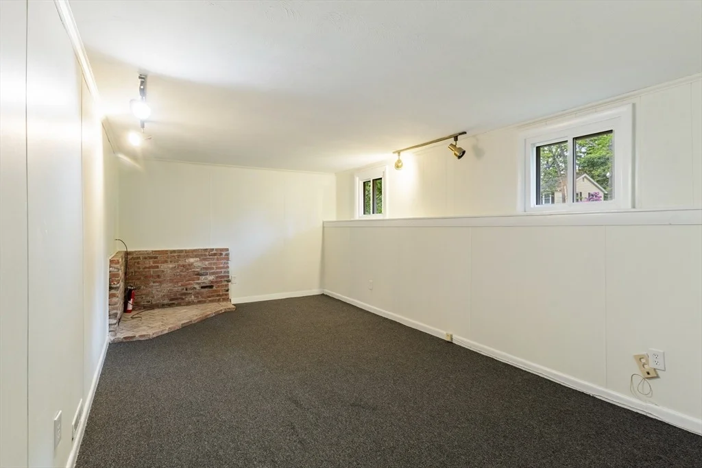 Photo of 13 Karen Cir