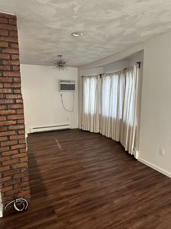 Photo of 165 Springvale Avenue