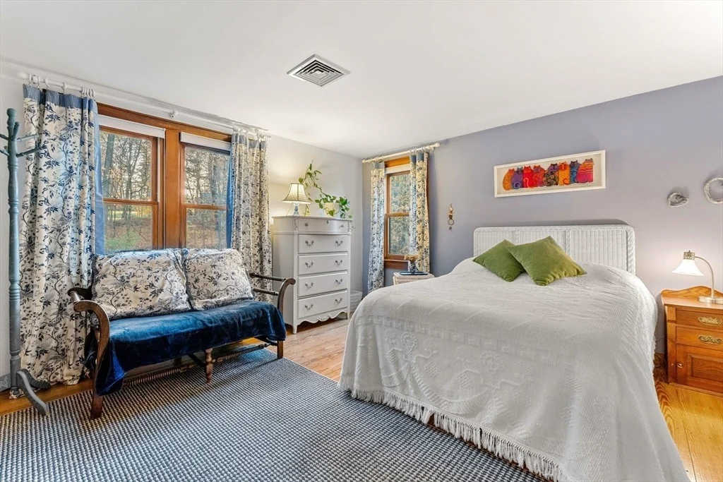 Photo of 20 Boyd Circle
